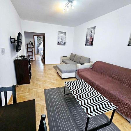 Green Kabaty Apartment 2 Varšava Exteriér fotografie
